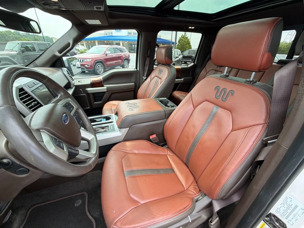 Used 2018 Ford F150 King Ranch w/ Equipment Group 601A Luxury AWD/4WD image 9