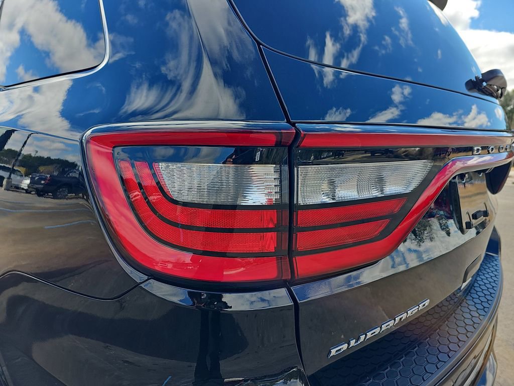 Used 2024 Dodge Durango GT image 39