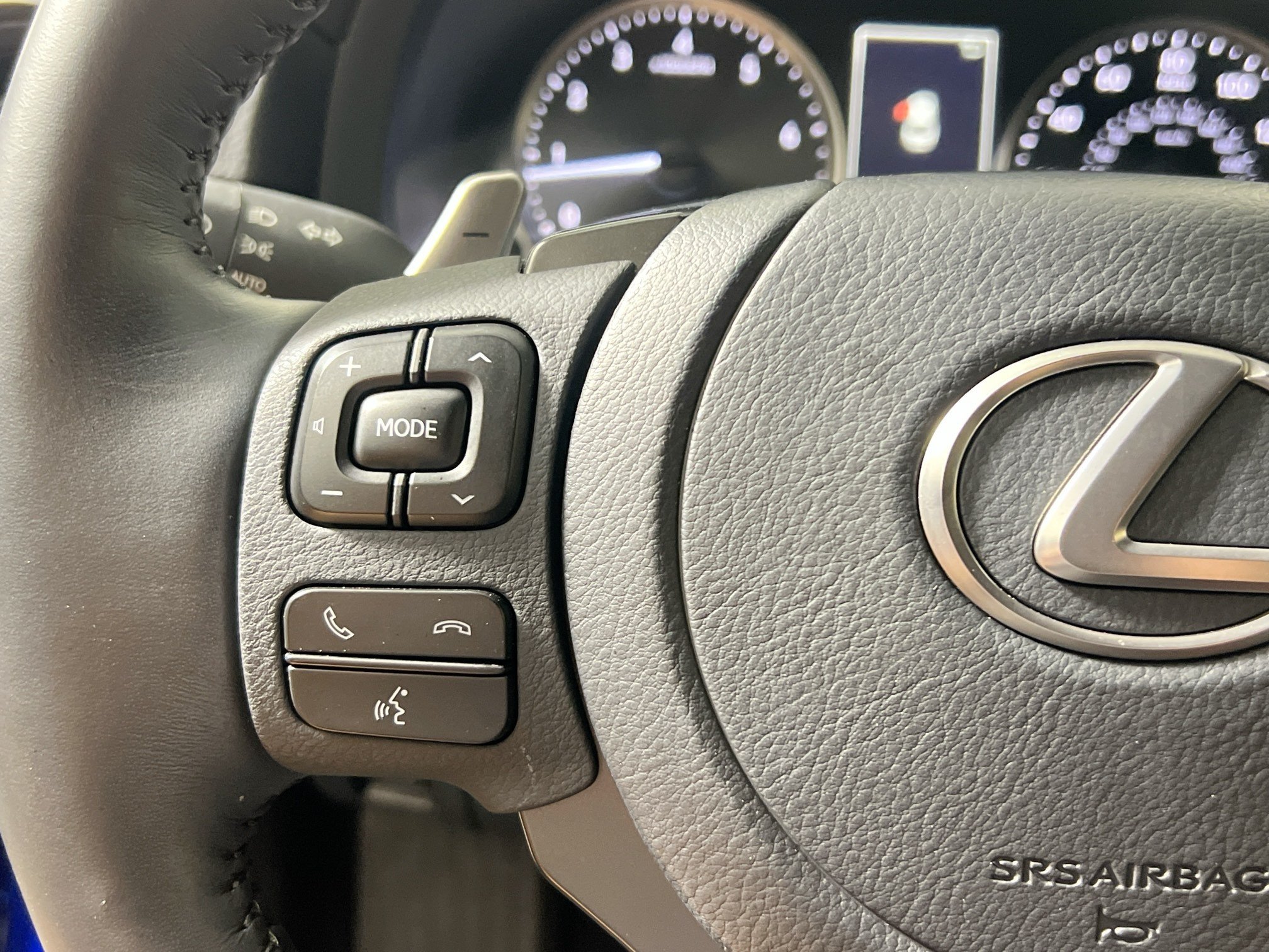 Used 2025 Lexus IS 350 F Sport w/ Accessory Package 2 RWD image 18