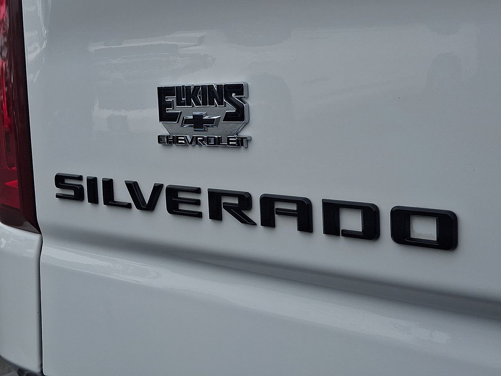 Certified 2023 Chevrolet Silverado 1500 RST AWD/4WD image 24