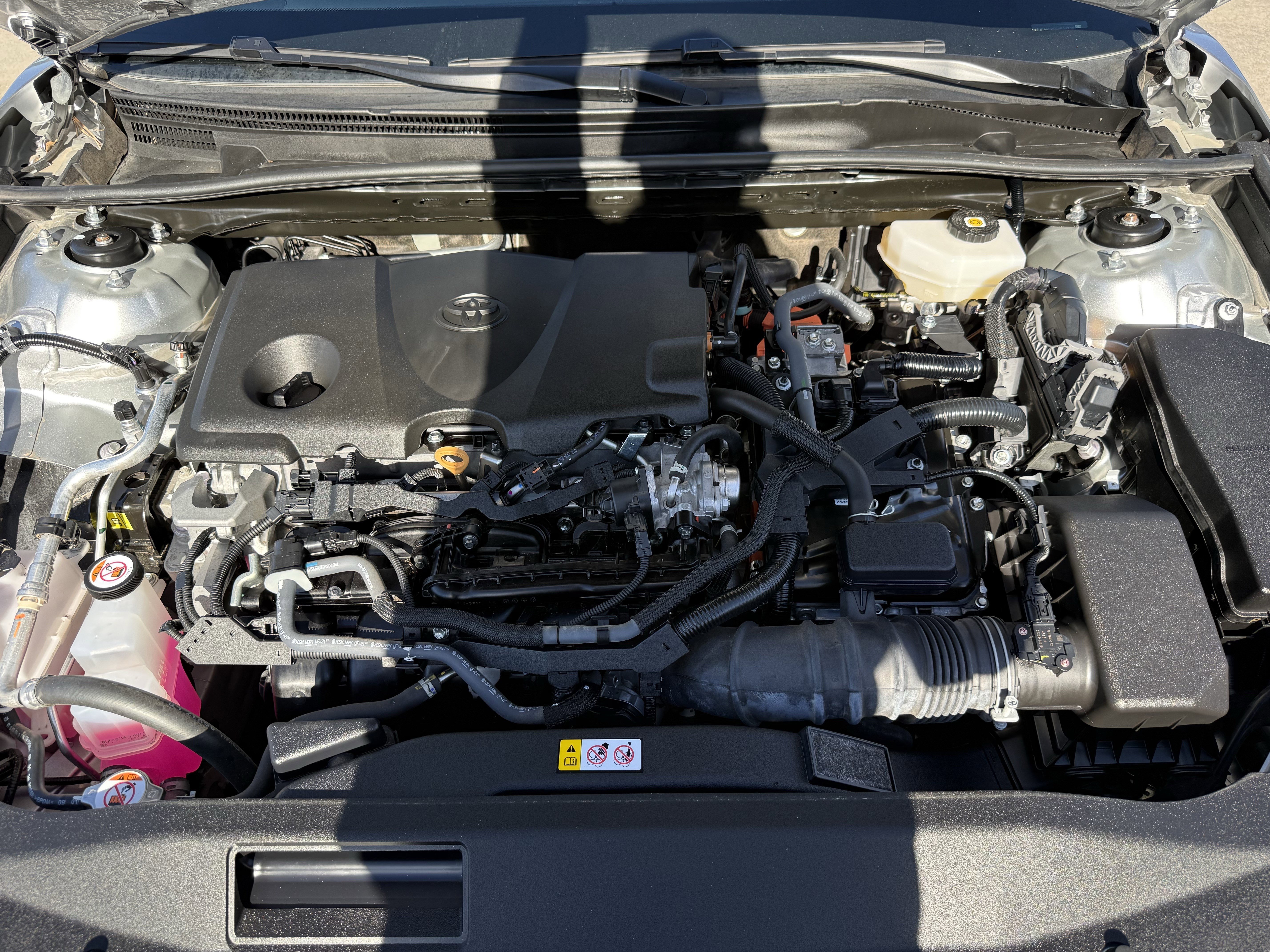 Used 2025 Toyota Camry LE image 33