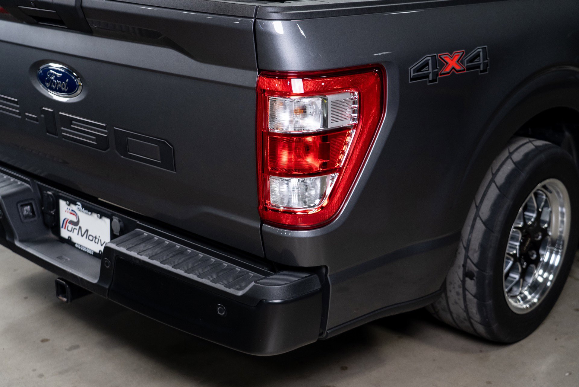 Used 2023 Ford F150 XL w/ Trailer Tow Package image 34