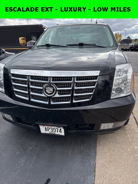 Used 2011 Cadillac Escalade EXT Luxury