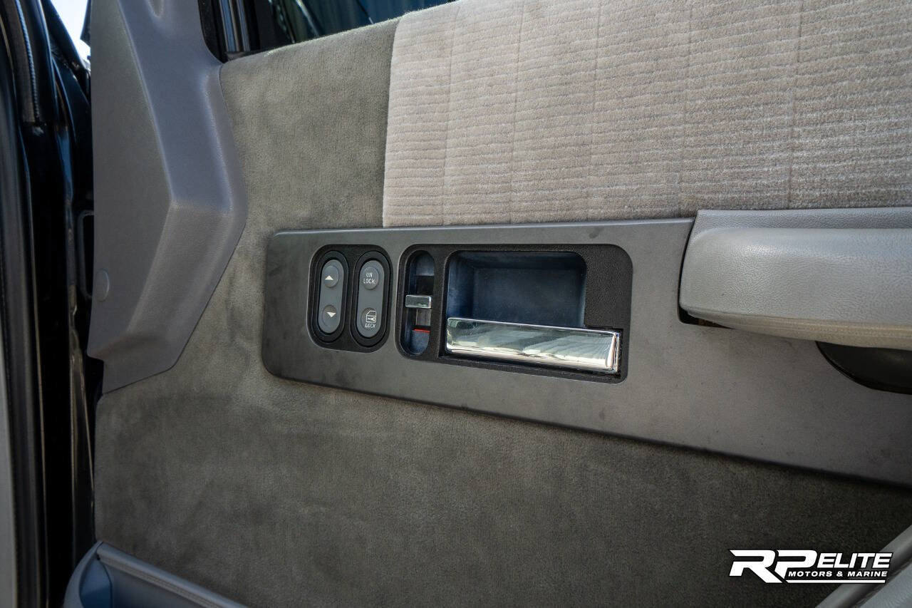 Used 1994 Chevrolet Silverado 1500 2WD Regular Cab image 72