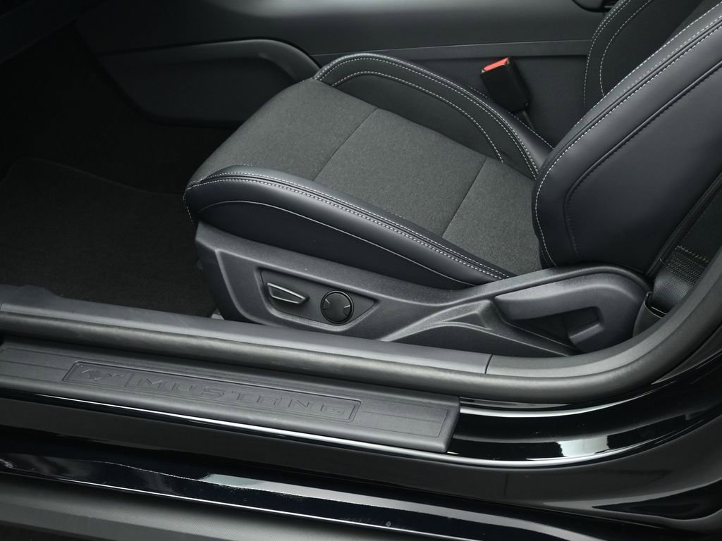 New 2026 Ford Mustang Coupe image 10