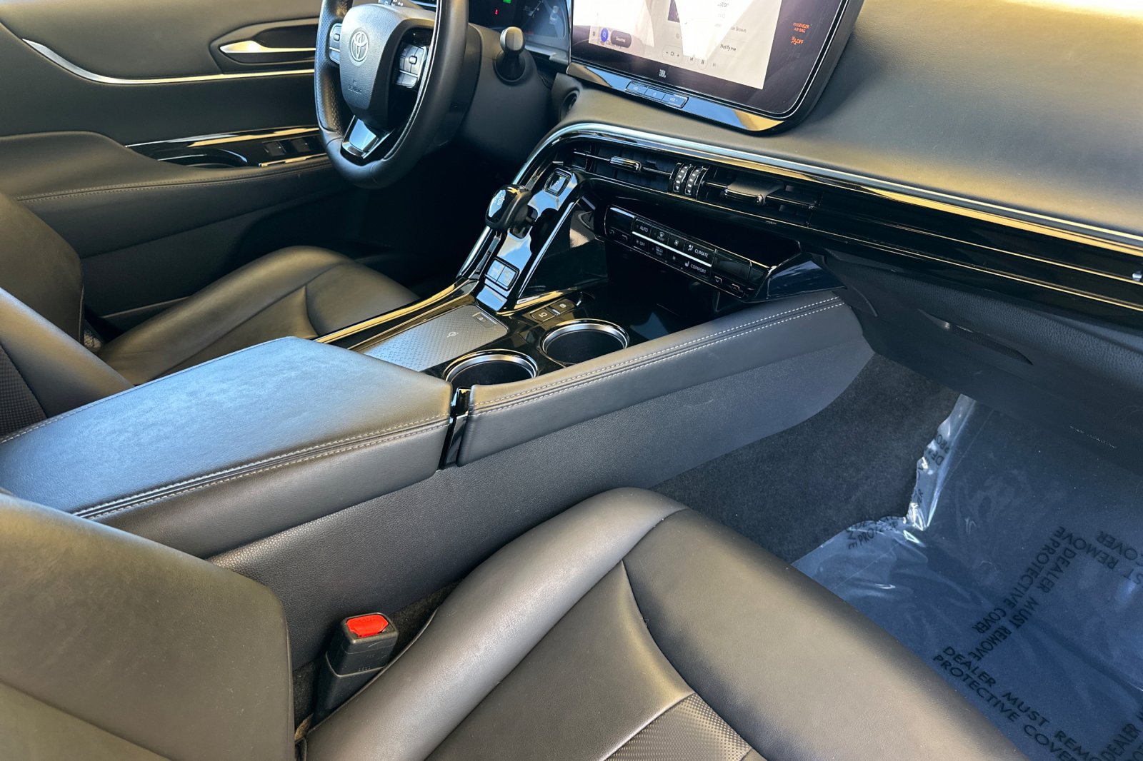 Certified 2023 Toyota Mirai w/ Advanced Technology Package RWD image 19