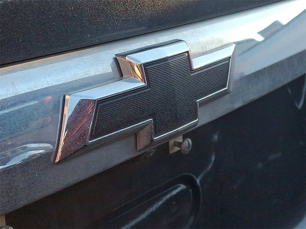 Used 2021 Chevrolet Traverse LT w/ LPO, Floor Liner Package image 6