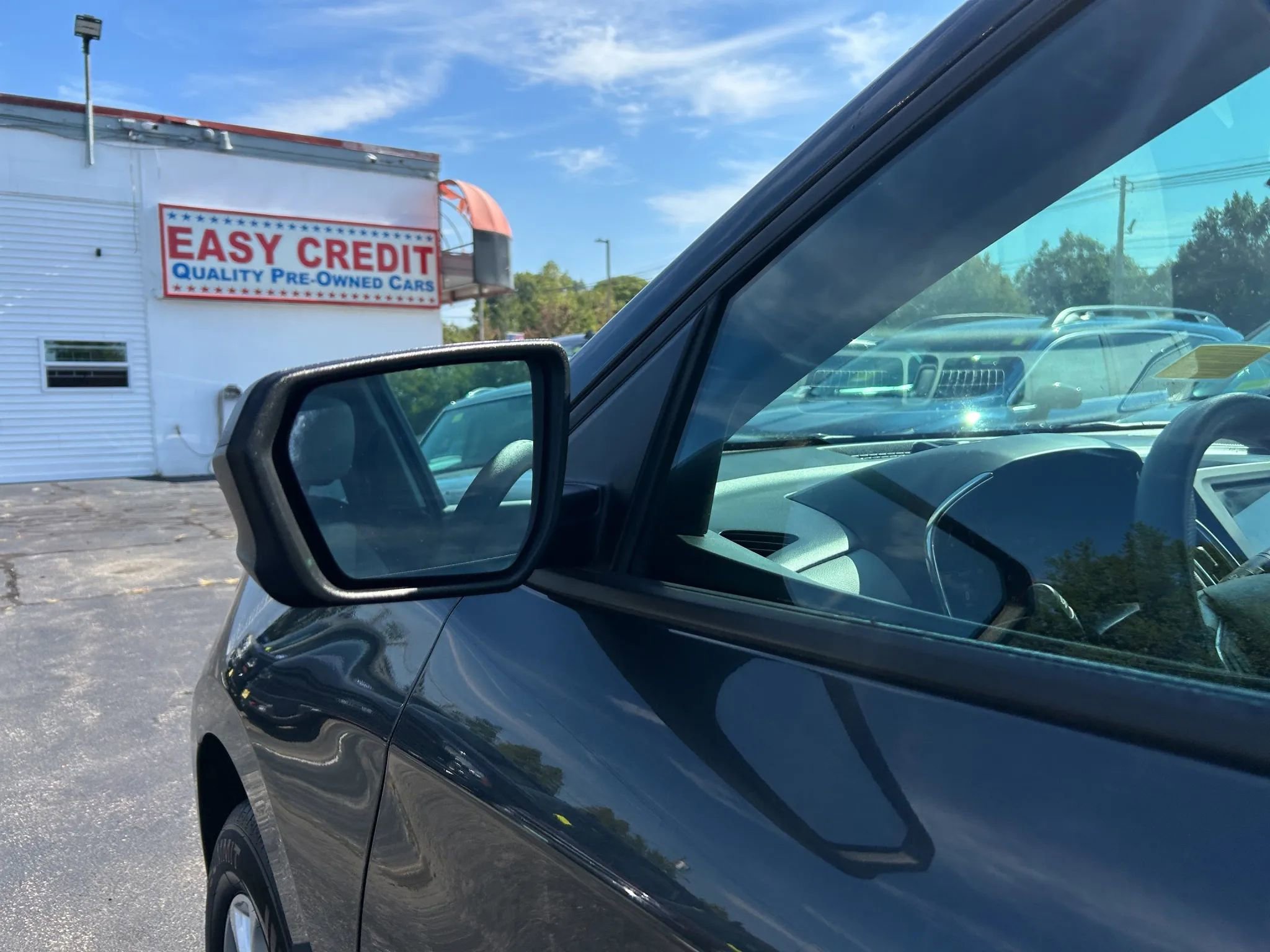 Used 2019 Chevrolet Equinox LS w/ LS Convenience Package image 23