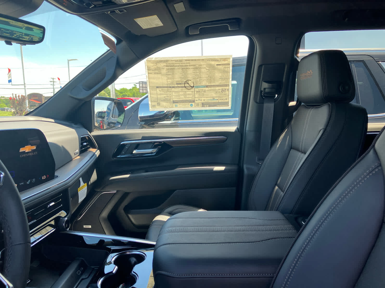 New 2026 Chevrolet Tahoe High Country AWD/4WD image 10
