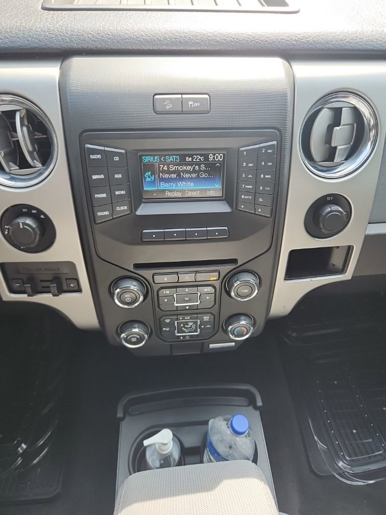 Used 2013 Ford F150 XLT w/ Luxury Equipment Group image 8