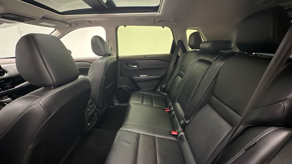 Certified 2023 Nissan Rogue SL w/ SL Premium Package image 10