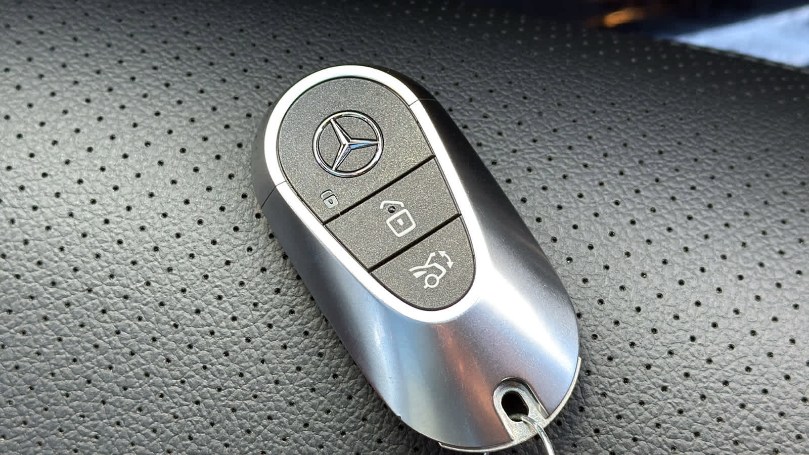 Certified 2026 Mercedes-Benz GLC 300 4MATIC image 38