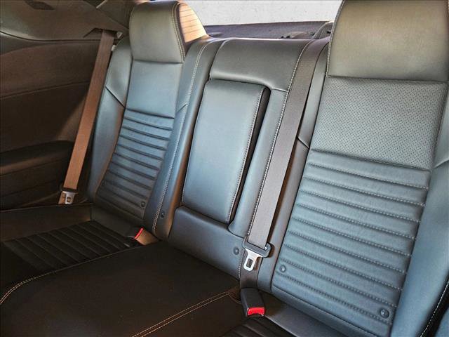 Used 2013 Dodge Challenger R/T Plus image 21