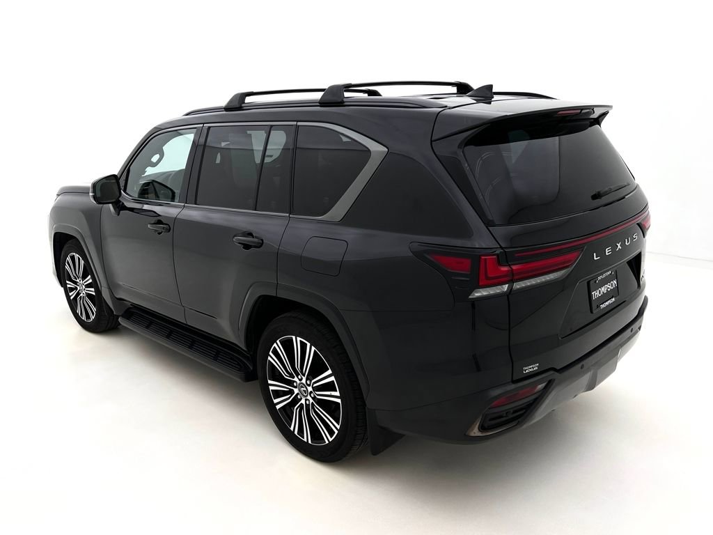 Used 2024 Lexus LX 600 4WD w/ Appearance Package image 9