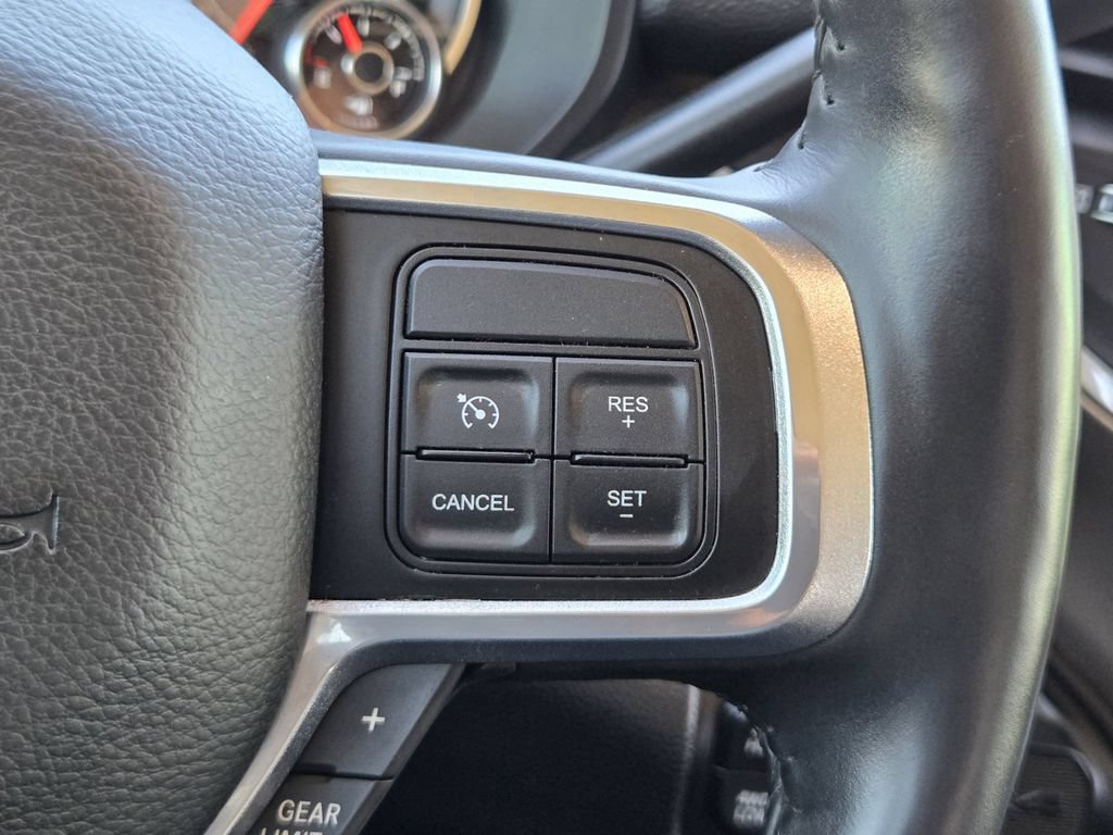 Used 2019 RAM 2500 Laramie AWD/4WD image 34