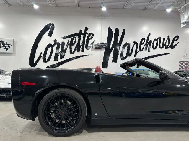 Used 2008 Chevrolet Corvette Convertible w/ Preferred Equipment Group image 4