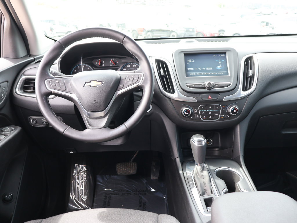 Used 2018 Chevrolet Equinox LT FWD image 18