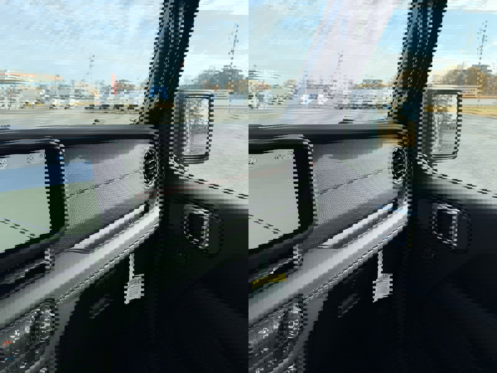 New 2026 Jeep Wrangler Unlimited Rubicon image 27