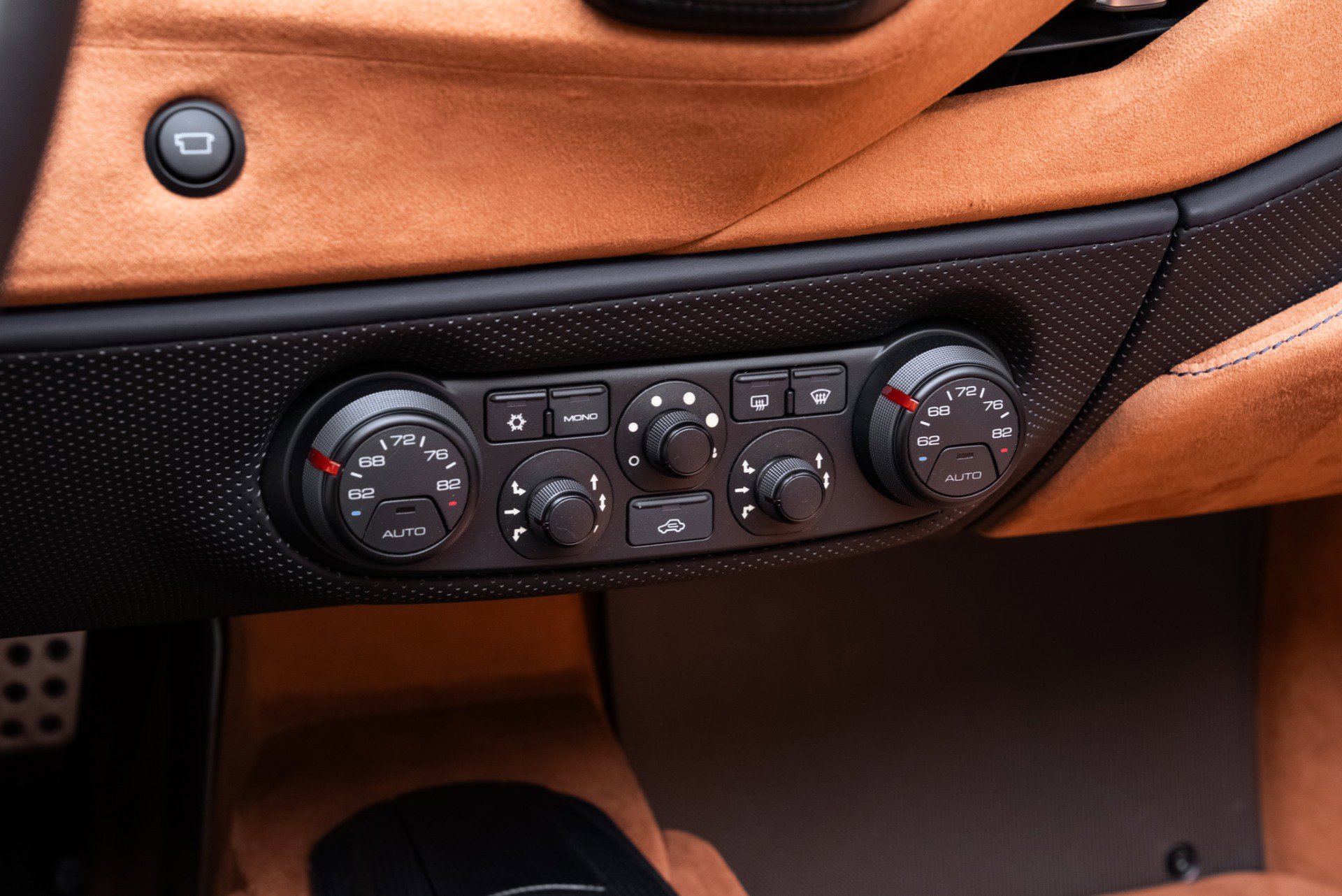 Used 2020 Ferrari 488 Pista image 74