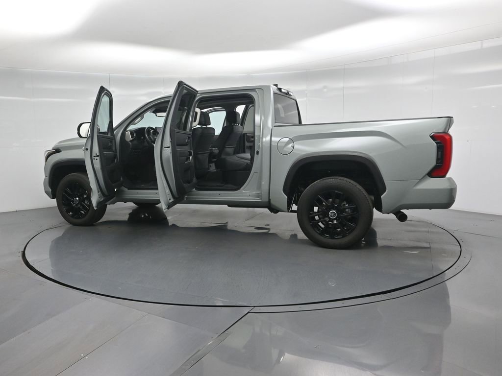 Used 2024 Toyota Tundra Limited image 37