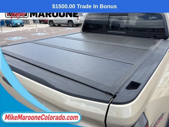 Used 2023 Chevrolet Colorado Trail Boss w/ LPO, Dark Essentials Package AWD/4WD image 7