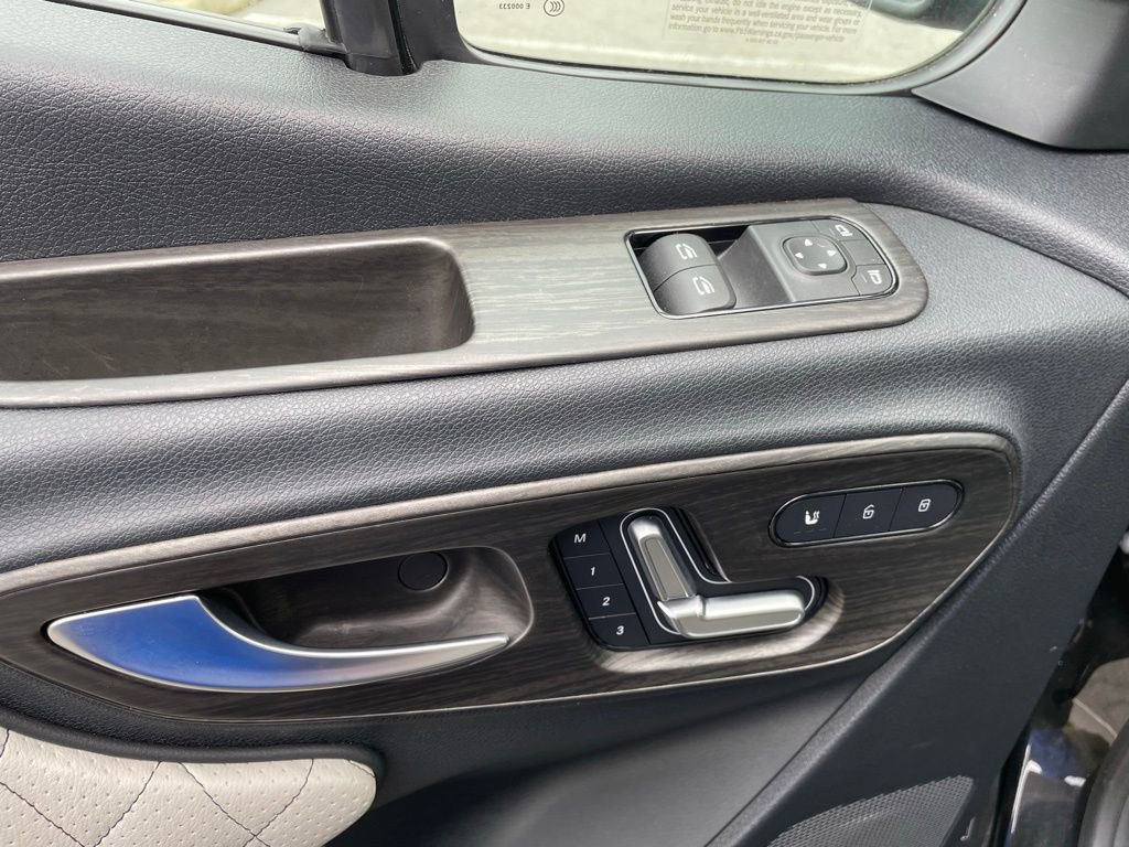 Used 2024 Mercedes-Benz Sprinter 3500 image 18