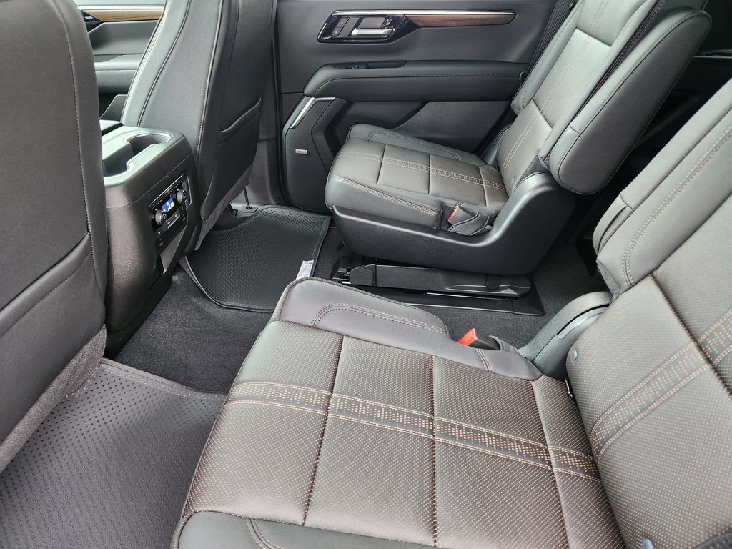 New 2026 Chevrolet Tahoe High Country AWD/4WD image 20