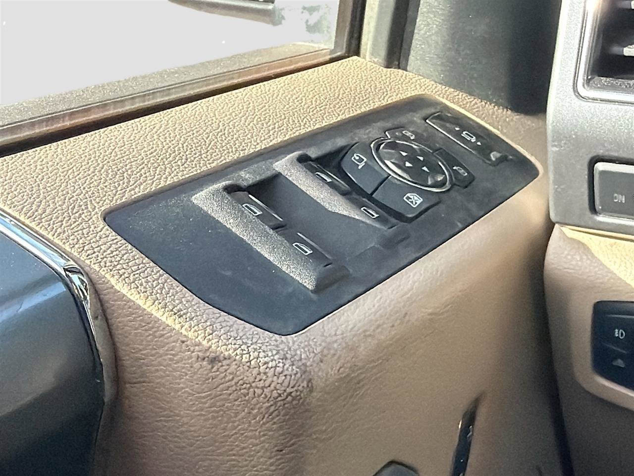 Used 2019 Ford F250 XLT w/ XLT Premium Package image 18