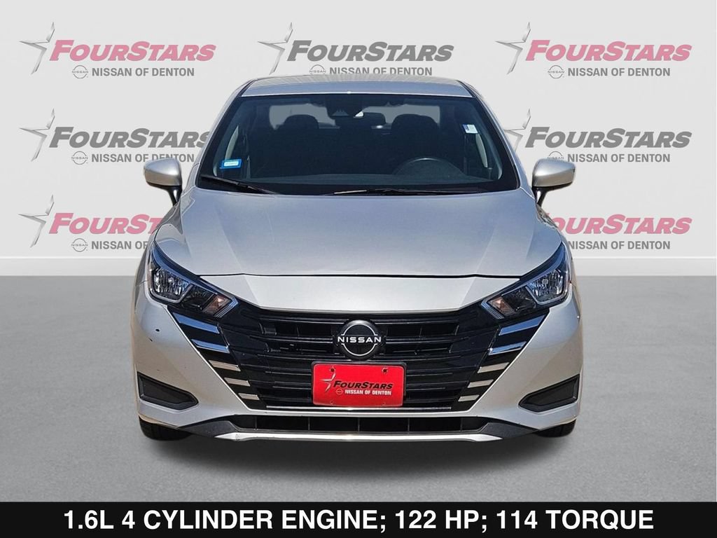 Used 2023 Nissan Versa SV FWD image 11