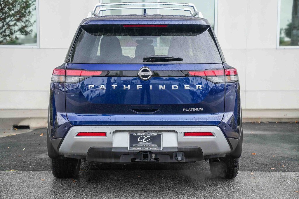Used 2024 Nissan Pathfinder Platinum image 5