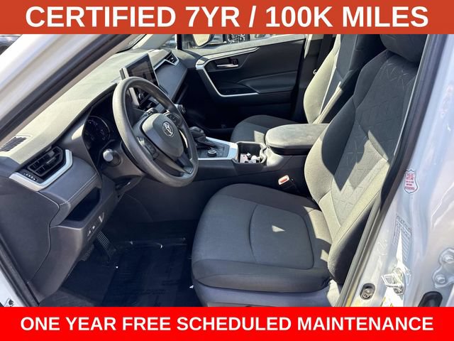 Used 2025 Toyota RAV4 XLE AWD/4WD image 14