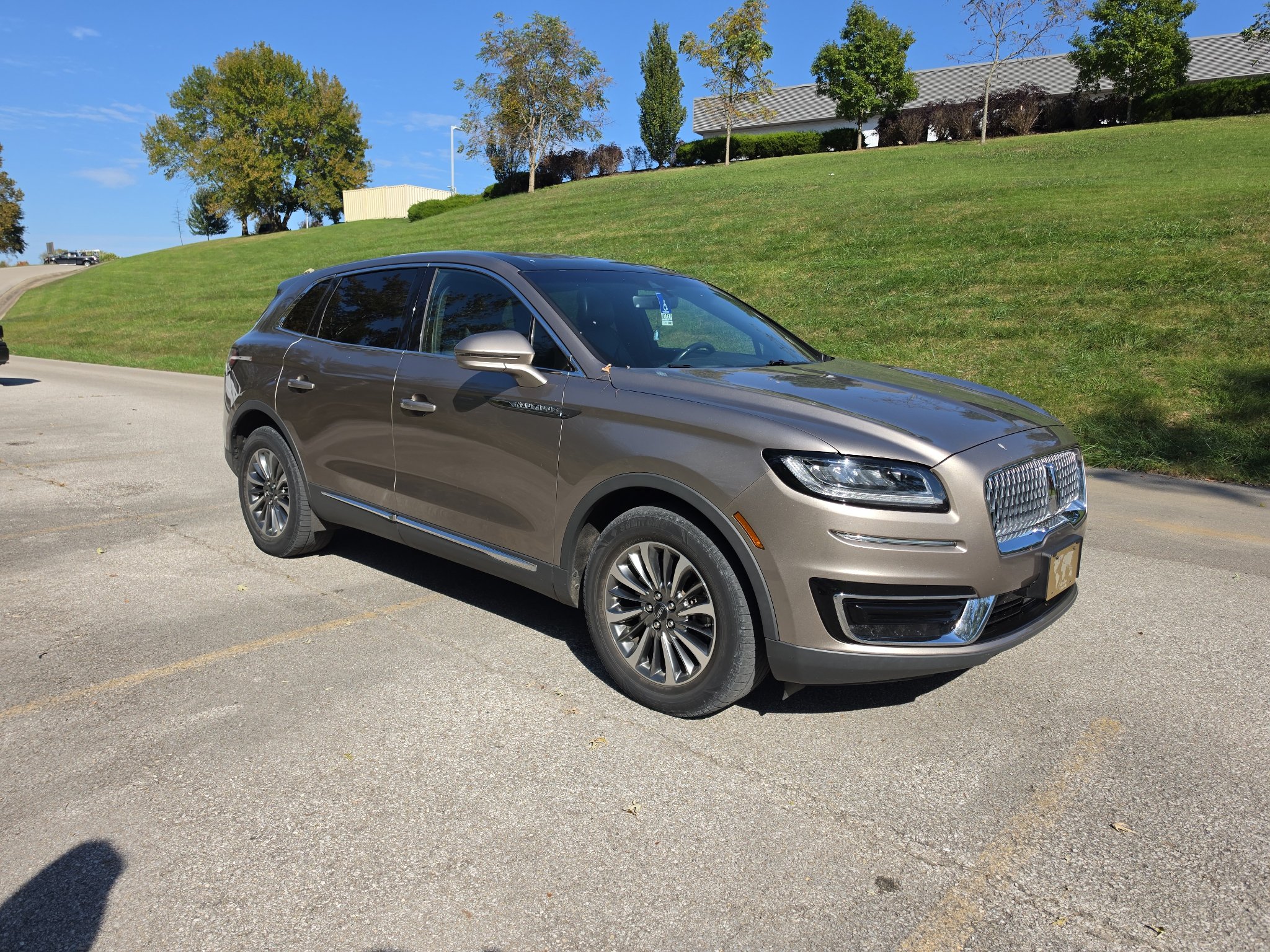 Used 2019 Lincoln Nautilus Select