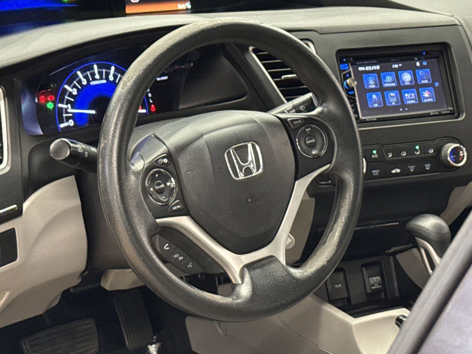 Used 2015 Honda Civic LX image 17