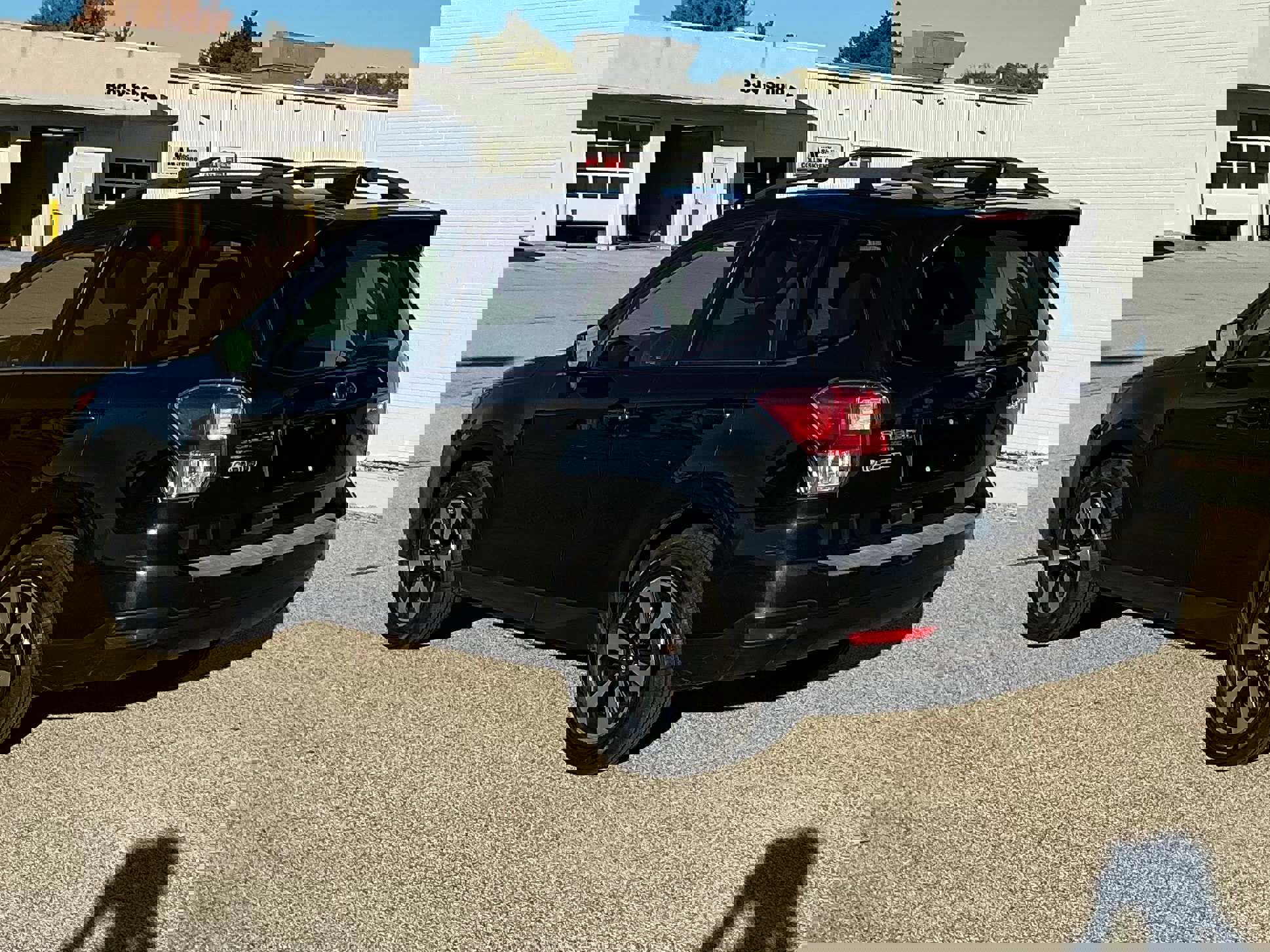 Used 2018 Subaru Forester 2.5i Limited image 3