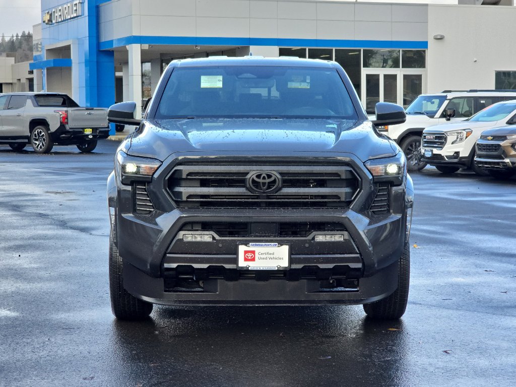 Certified 2024 Toyota Tacoma SR5 image 3