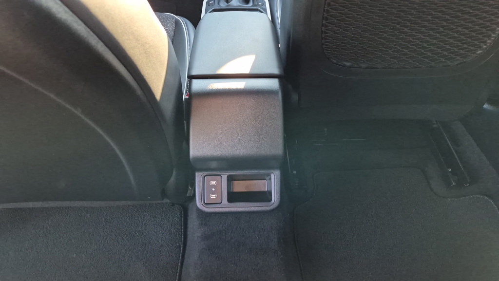 Used 2025 Kia K4 GT-Line FWD image 21
