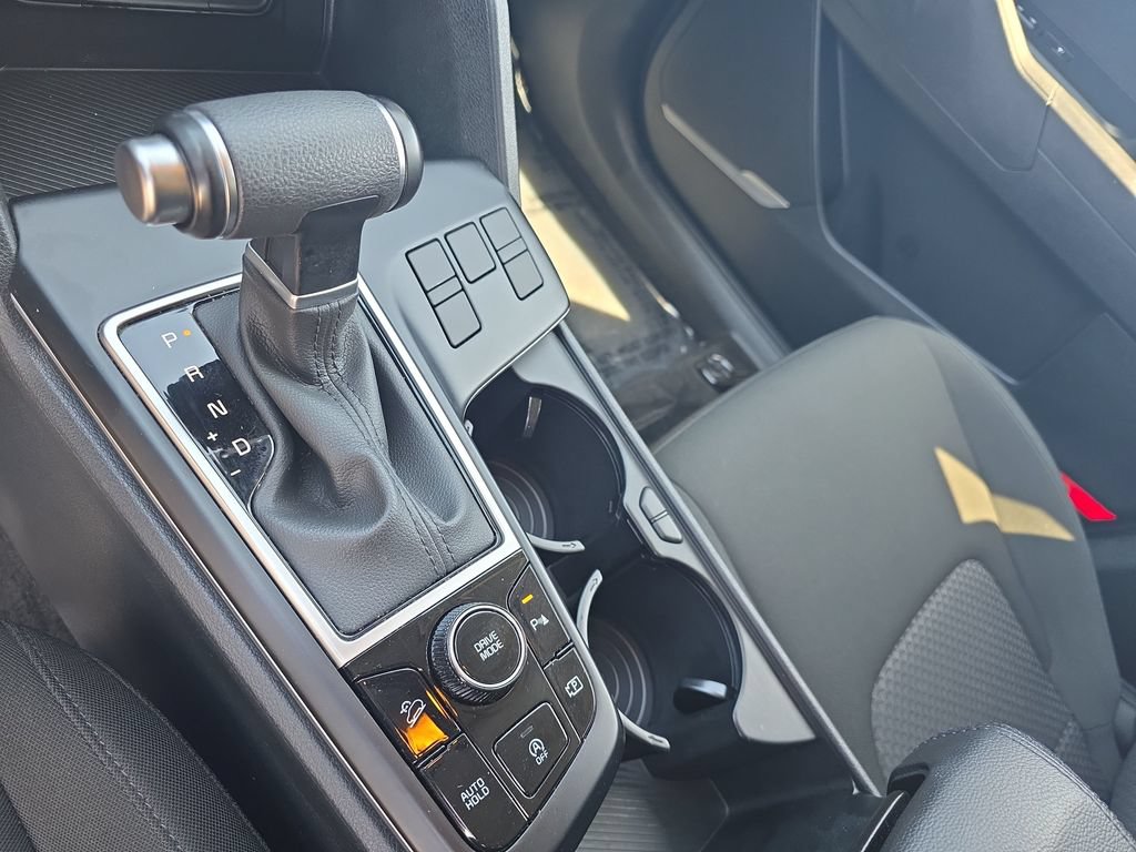 Used 2025 Kia Sportage LX FWD image 21