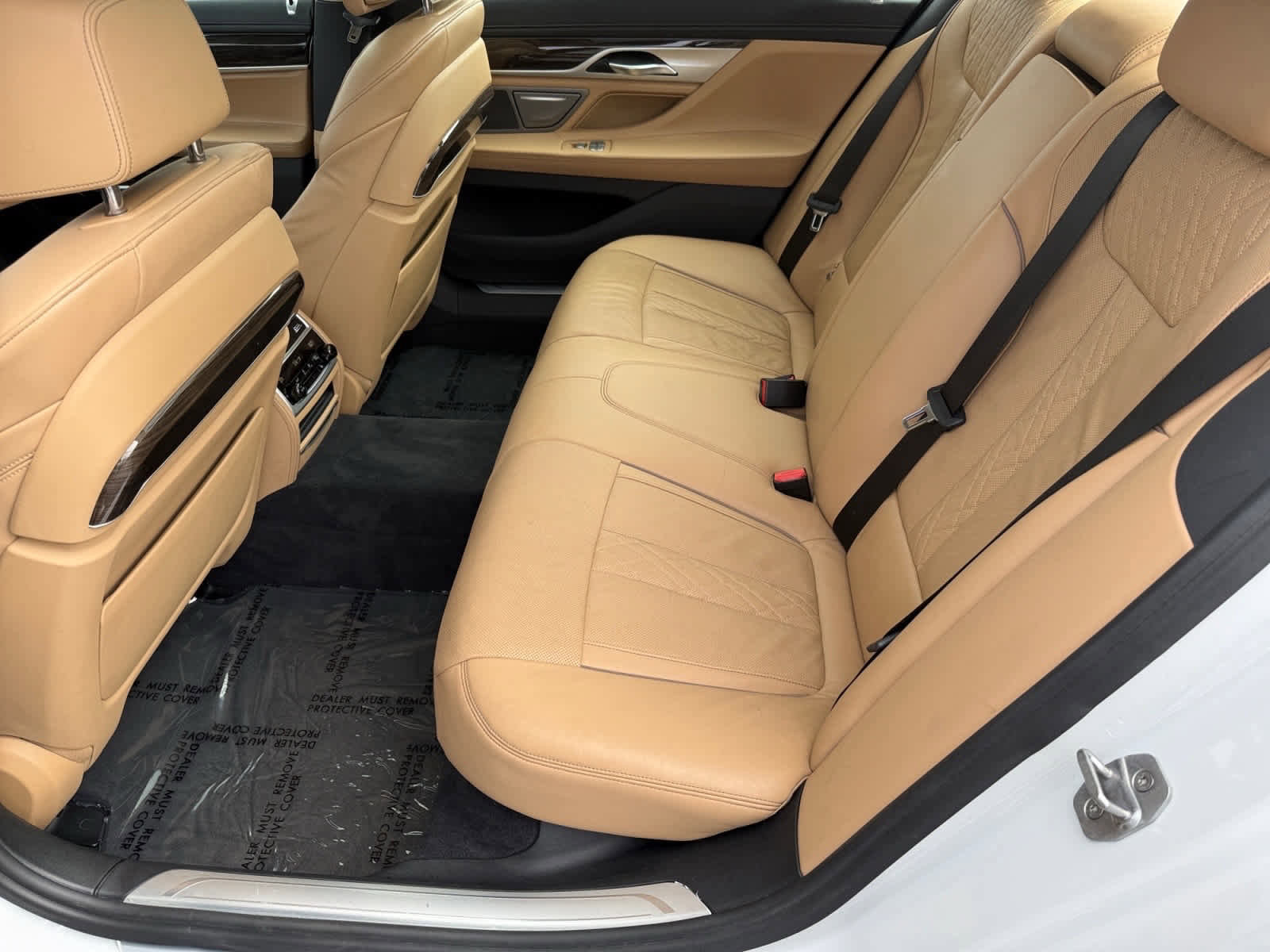 Used 2018 BMW 750i xDrive image 10