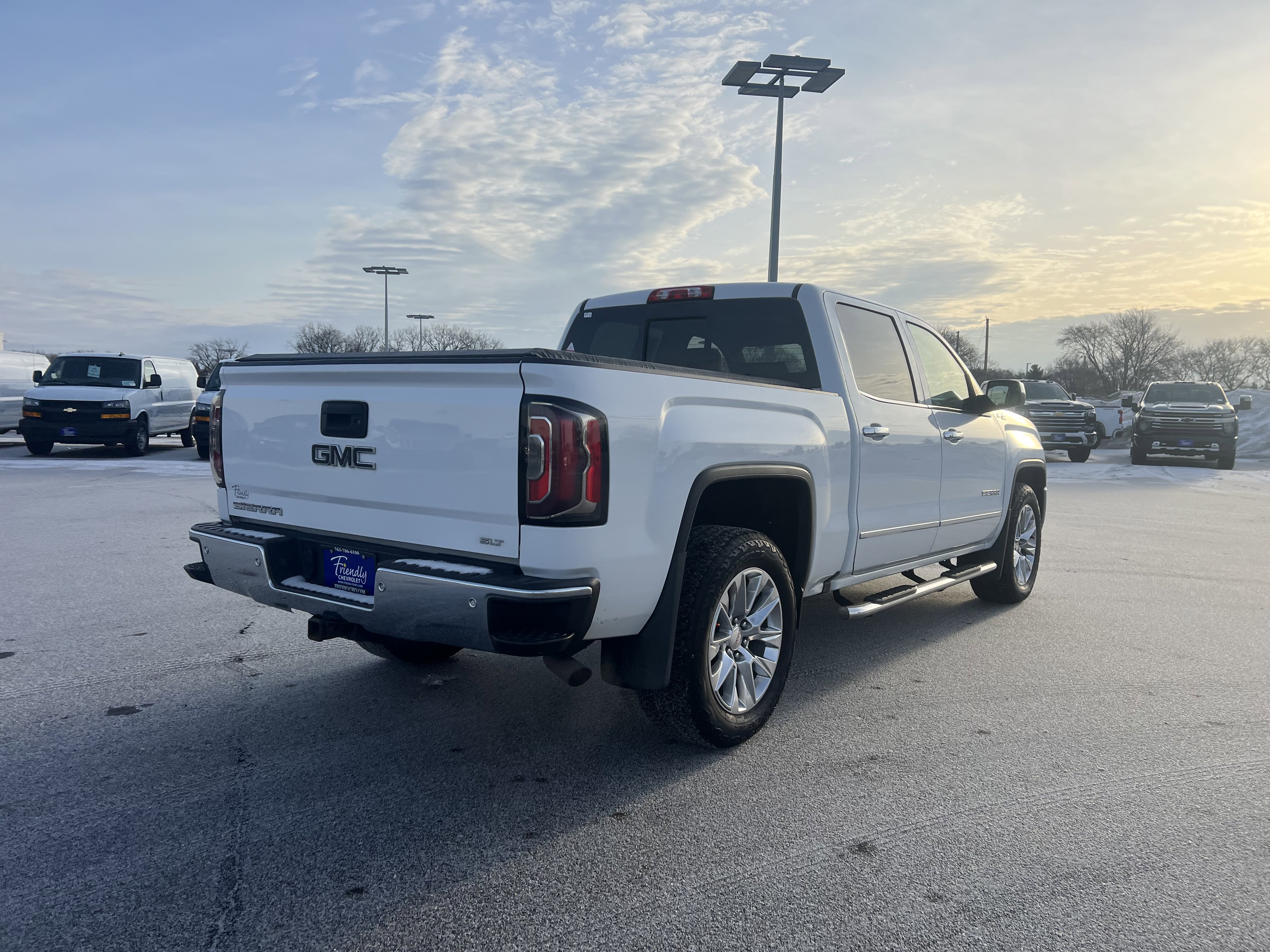 Used 2018 GMC Sierra 1500 SLT image 8