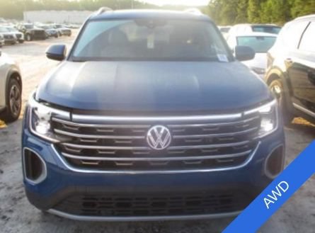 Used 2025 Volkswagen Atlas SEL AWD/4WD image 2