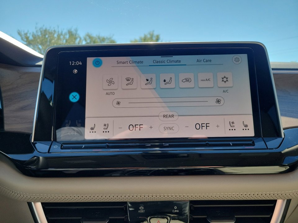 New 2026 Volkswagen Atlas SE image 18