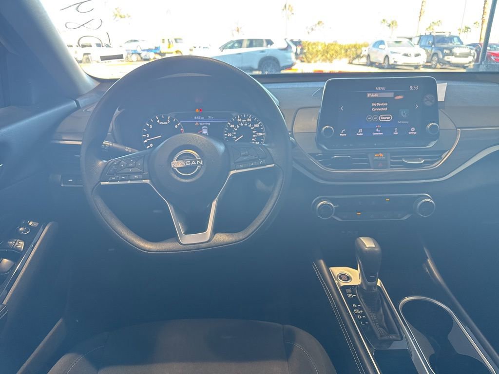 Used 2023 Nissan Altima 2.5 SV image 13