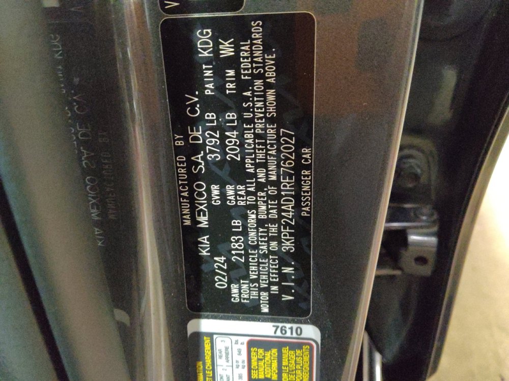 Used 2024 Kia Forte LXS image 33