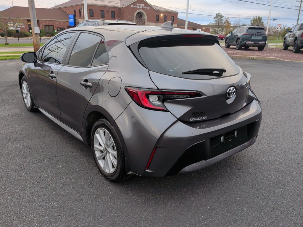 Used 2025 Toyota Corolla SE FWD image 6