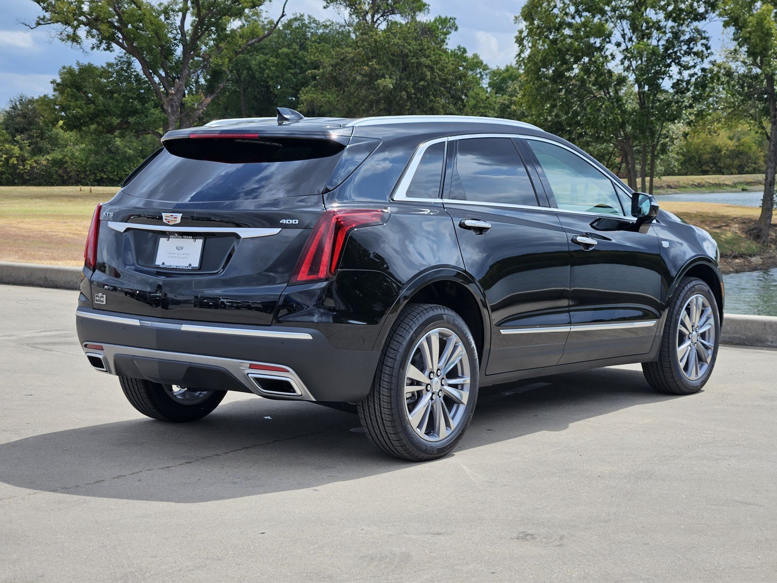 New 2026 Cadillac XT5 Premium Luxury FWD image 4