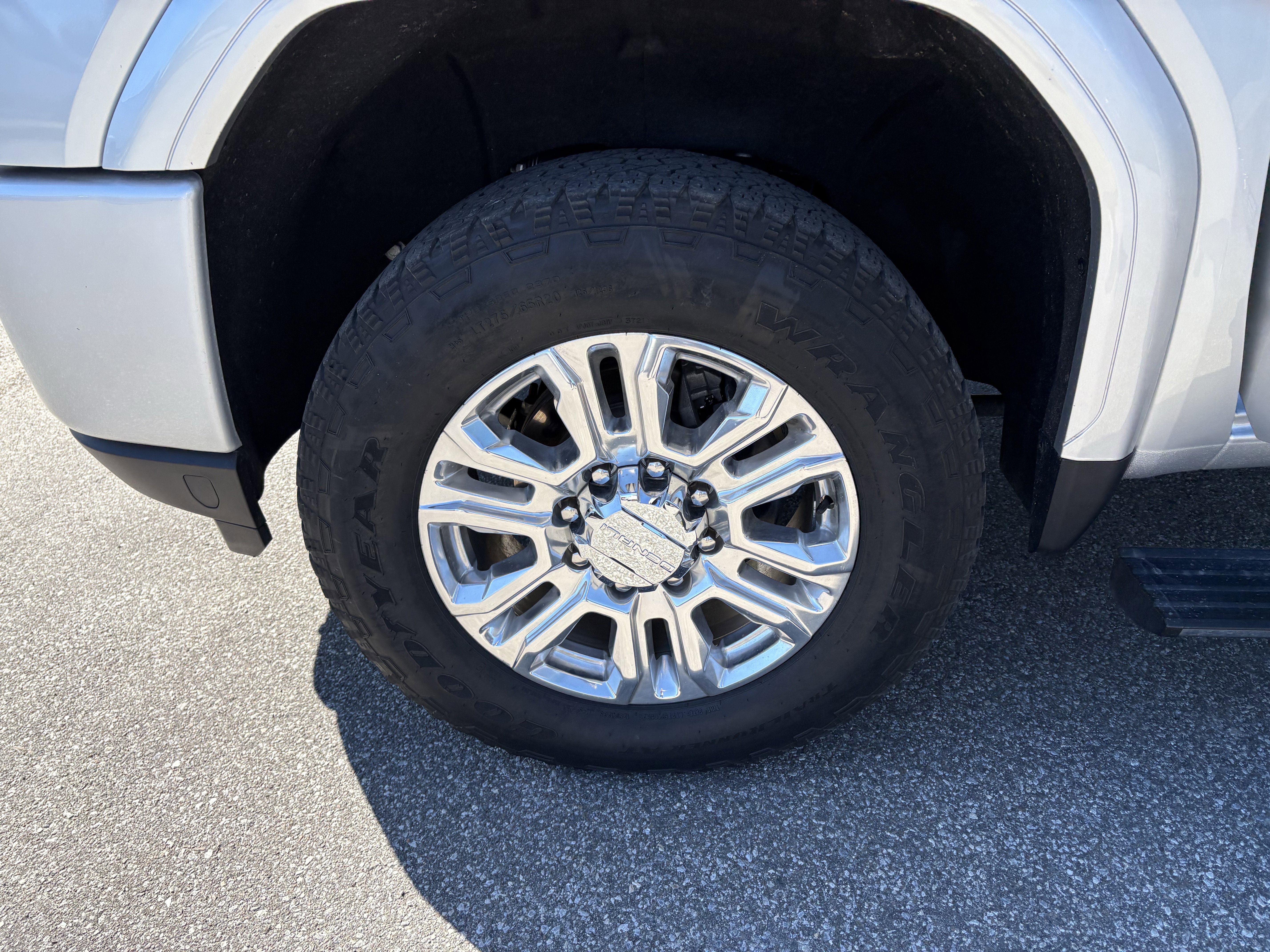 Used 2022 GMC Sierra 2500 Denali w/ Denali Ultimate Package image 36