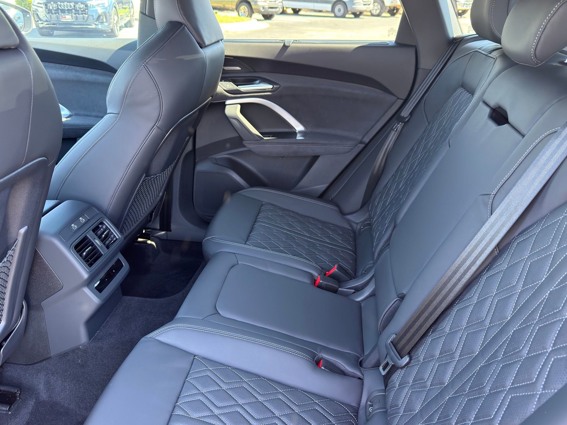 New 2026 Audi SQ5 Premium Plus image 26