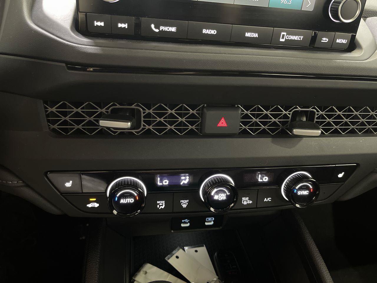 Certified 2025 Honda Accord SE image 18