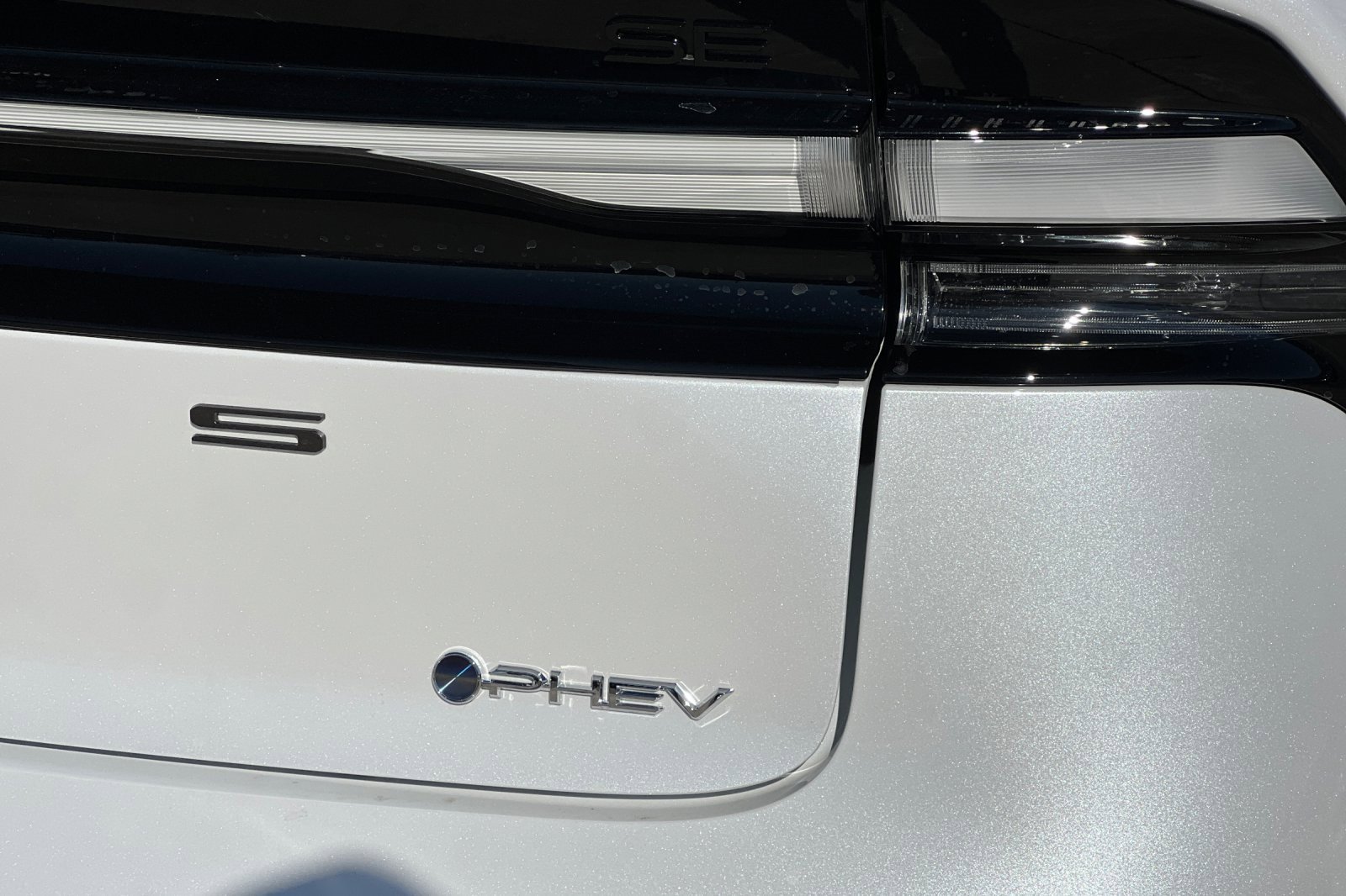 New 2026 Toyota Prius Plug-In Hybrid image 21