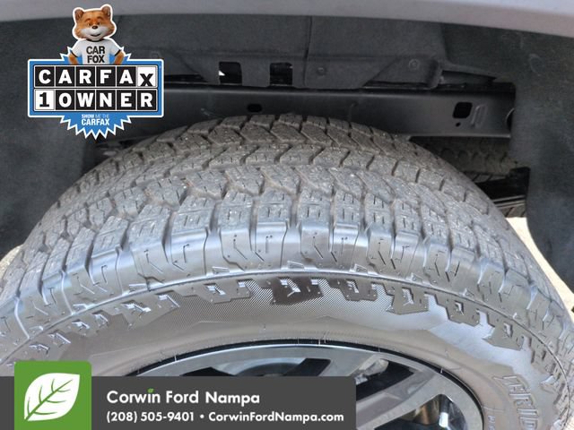 Used 2024 Chevrolet Colorado Trail Boss w/ Technology Package AWD/4WD image 32